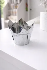 papilotki-do-muffinek-tulipan-137-52-srebrne-metaliczne-20-szt