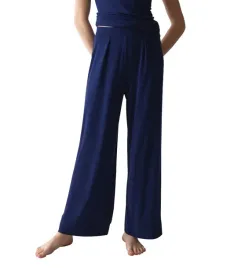 triumph-amourette-trousers-01-granat-42