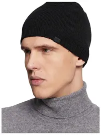 czapka-zimowa-4f-beanie-uniwersalna-prezent-4f-ciepla-unisex-u0856-czarna