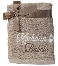 recznik-bawelniany-kochana-babcia-50-x-90-cm-kolor-jasno-brazowy