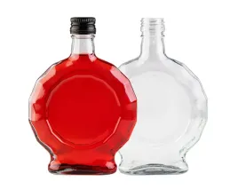 butelka-karafka-szklana-medalion-250ml-na-nalewki-wino-likier-bimber