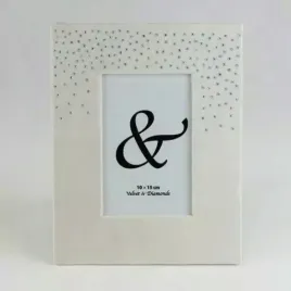 ramka-na-zdjecia-z-weluru-i-cekinami-10x15cm-ecru