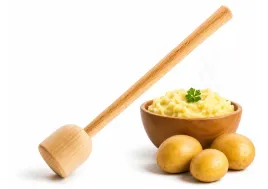 tluczek-do-ziemniakow-drewniany-ugniatacz-kuchenny-praska-puree-solidny-eko