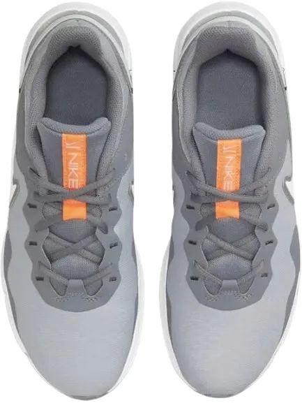 nike-legend-essential-2