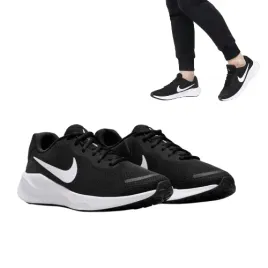 nike-revolution-7