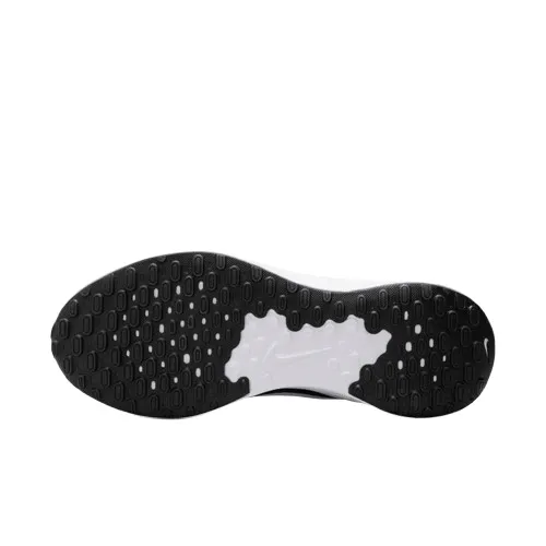 nike-revolution-7-wzor-dominujacy-logo