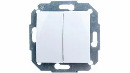 carla-lacznik-podwojny-schodowy-bialy-1718-10