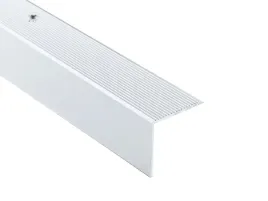 profil-schodowy-30x30-listwa-schodowa-srebrna-1m