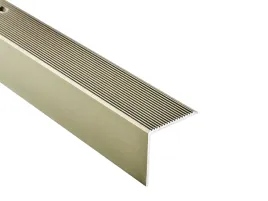 profil-schodowy-30x30-listwa-schodowa-szampan-1m