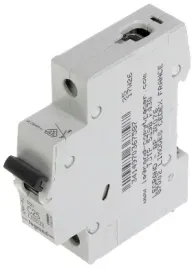 wylacznik-nadpradowy-le-419204-jednofazowy-25-a-typ-c-legrand
