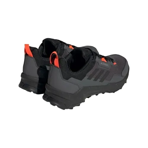 adidas-terrex-ax4-material-podeszwy-pianka-guma