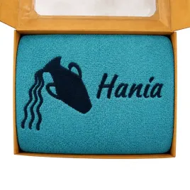 prezent-recznik-70x140-z-haftem-znaku-zodiaku-wodnik-haft-imienia