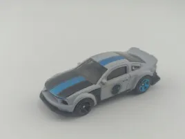 hot-wheels-2005-ford-mustang