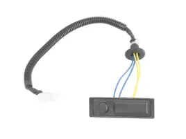 przycisk-odblokowywanie-klapy-bagaznika-4-pin-nissan-pathfinder-iv-09-12
