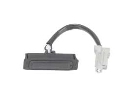 przycisk-odblokowywanie-klapy-bagaznika-2-pin-nissan-qashqai-j10-note-i