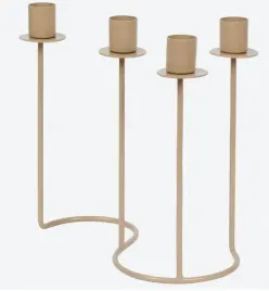bezowy-metalowy-swiecznik-na-4-swiece