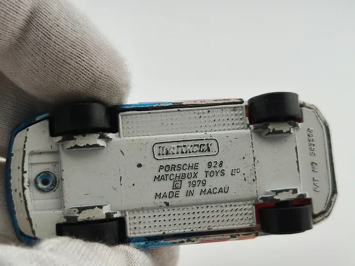 matchbox-laser-wheels-porsche-928-marka-matchbox