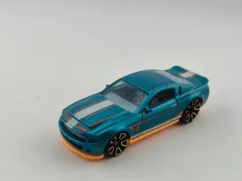 hot-wheels-10-ford-shelby-gt500-super-snake-mustang