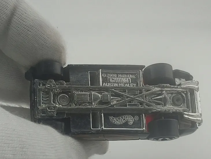 hot-wheels-austin-healey-marka-hot-wheels