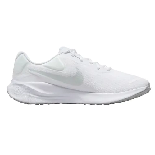 nike-revolution-7