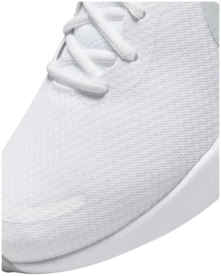nike-revolution-7