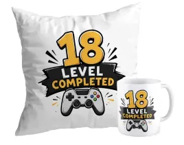 zestaw-poduszka-kubek-prezent-18-urodziny-18-level-completed