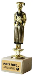 statuetka-absolwent-szkola-dales-rade-absolwencie-koniec-roku-szkola-u314