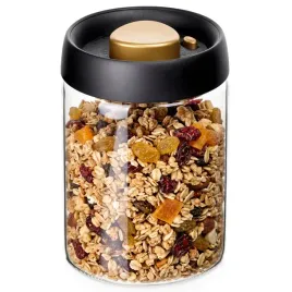 pojemnik-na-produkty-sypkie-szklany-z-pokrywka-prozniowy-900-ml
