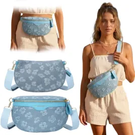 torba-saszetka-damska-crossbody-nerka-na-ramie-pojemna-niebieska-kwiatki