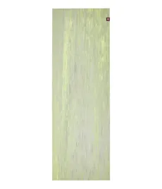 kauczukowa-mata-podrozna-do-jogi-manduka-eko-superlite-travel-15-mm-lekka