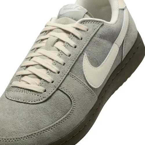 nike-field-general-wysokosc-niskie