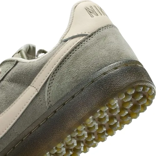 nike-field-general