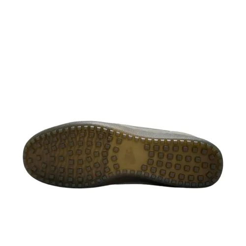 nike-field-general