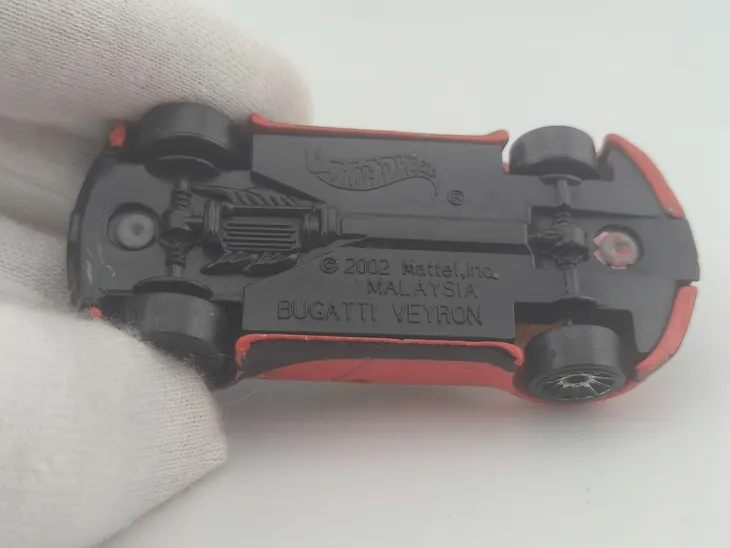 hot-wheels-bugatti-veyron-marka-hot-wheels
