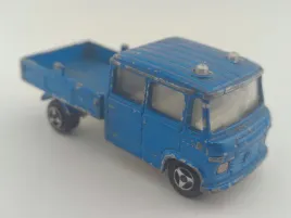 majorette-mercedes-trax-publics