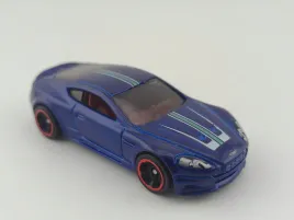 hot-wheels-aston-martin