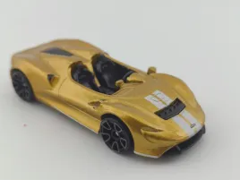 hot-wheels-mclaren-elva