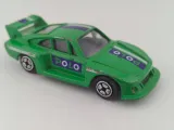 corgi-porsche-935