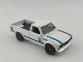 hot-wheels-datsun-620