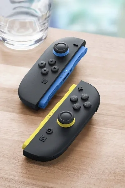 joy-con-2-pair-blue-light-yellow-pochodzenie-oryginal