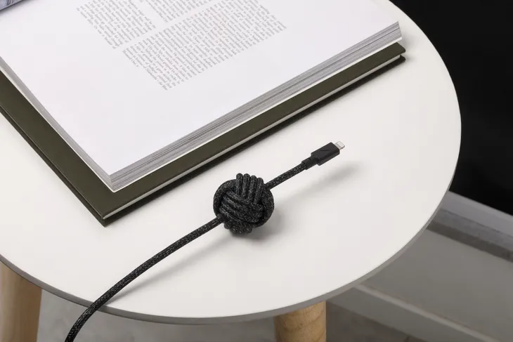 native-union-night-cable-usb-c-lightning-cosmos-stan-opakowania-oryginalne