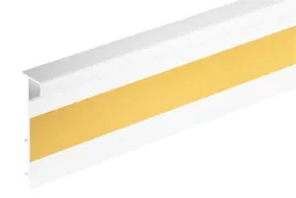 listwa-dywanowa-ozebrowana-pvc-cezar-bialy-ral9003-mat-250m