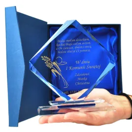 krysztalowa-statuetka-blue-w-etui-0100-komunia