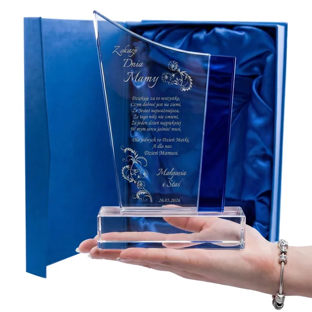 statuetka-blue-evolution-0104-dzien-mamy