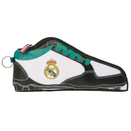 real-madryt-piornik-w-ksztalcie-buta-pencil-case-812654584