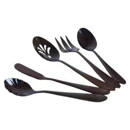 zestaw-sztucce-czarne-eleganckie-zastawa-stolowa