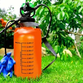 opryskiwacz-cisnieniowy-reczny-ogrodowy-5l-dluga-lanca