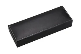 etui-na-artykuly-pismienne-z-wysciolka-welurowa-czarne-titanum