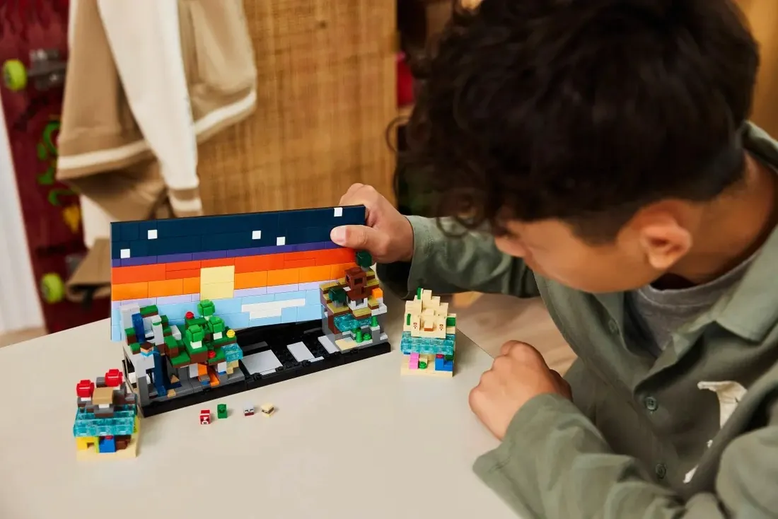 21589-lego-minecraft-minibiomy