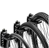 wieszak-scienny-na-rower-material-dominujacy-metal